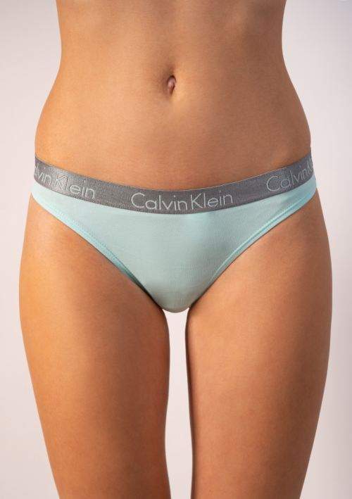 Dámska tanga Calvin Klein QD3539 XS Pudrová