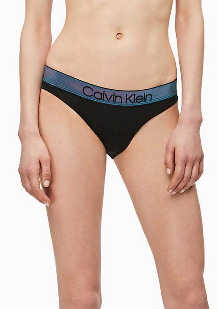 Dámske kalhotky Calvin Klein QF5589 M Čierna